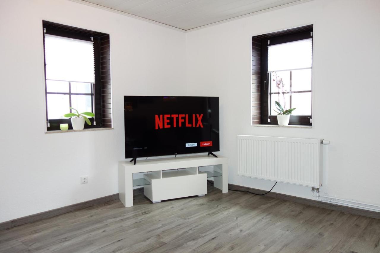 Happy-Homes Red - Up To 5 - Kueche - W-Lan - Netflix - Honig - Terrasse Altenstädt 外观 照片